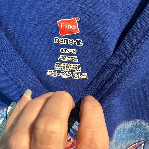 Pokemon Art Size Small Magikarp Aladdin mashup Shirt Disney limited run fan tee - Picture 5 of 5